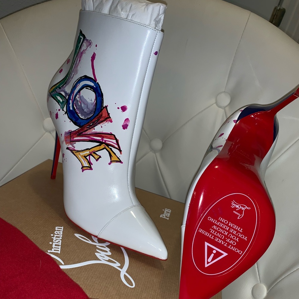 Christian Louboutin ( BOOTS IN LOVE 100 CALF LOVE) - Picture 1 of 6